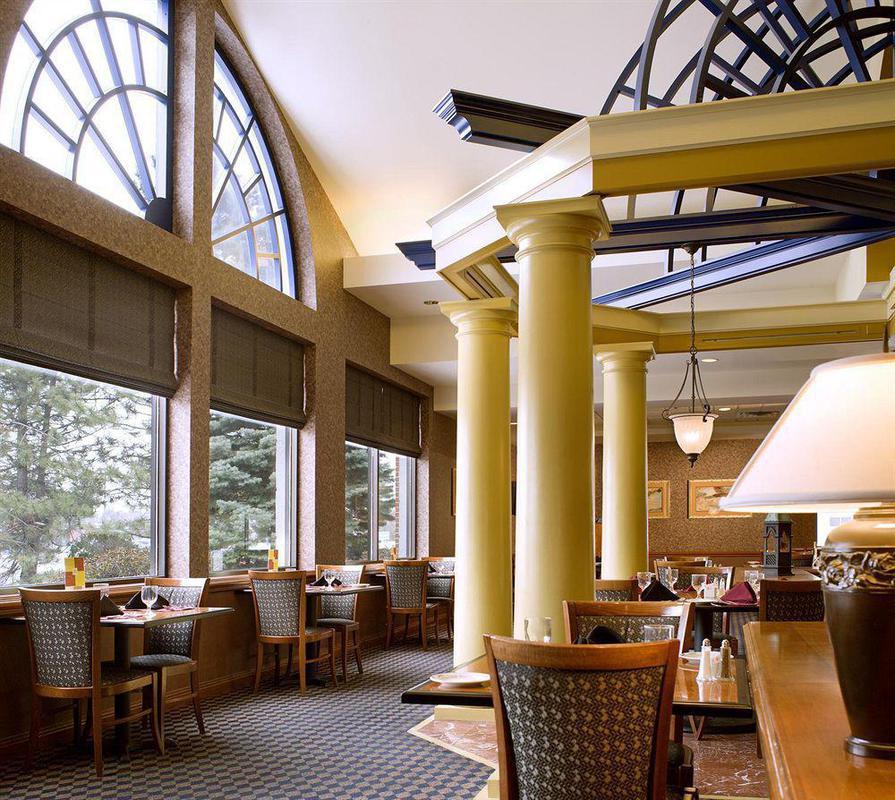 Doubletree By Hilton, Leominster Hotel Exterior foto