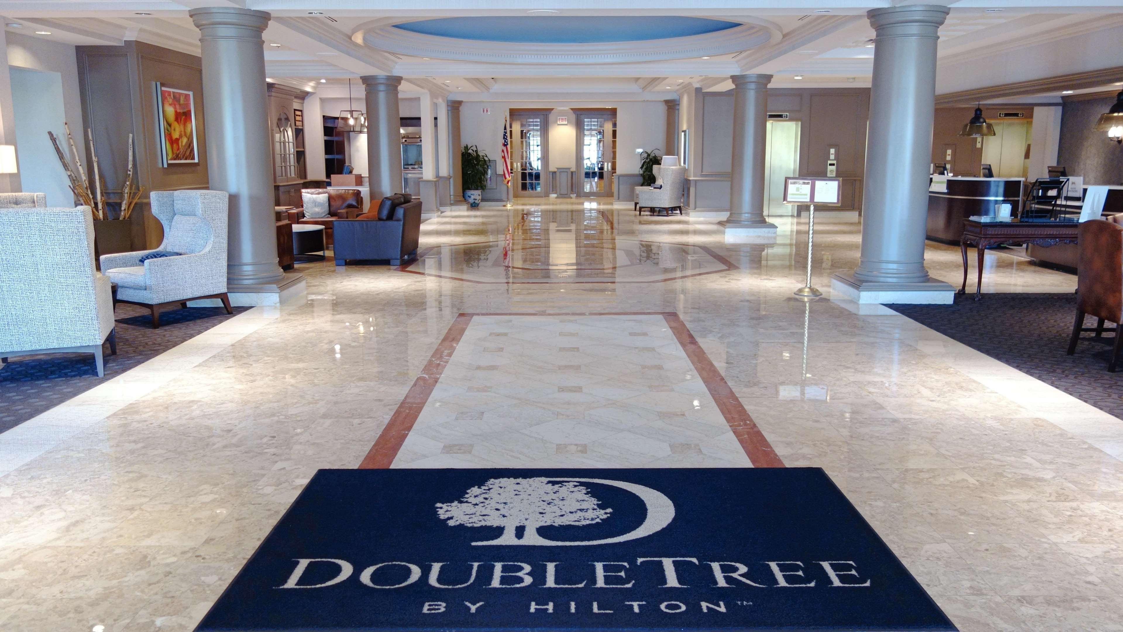 Doubletree By Hilton, Leominster Hotel Exterior foto